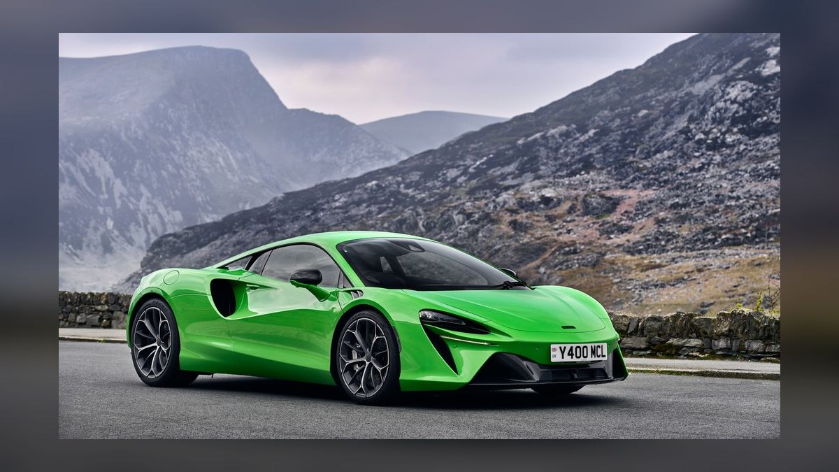Top 10 Gas-Powered Supercars 2027 — Best Overall + Best Value — figure 5