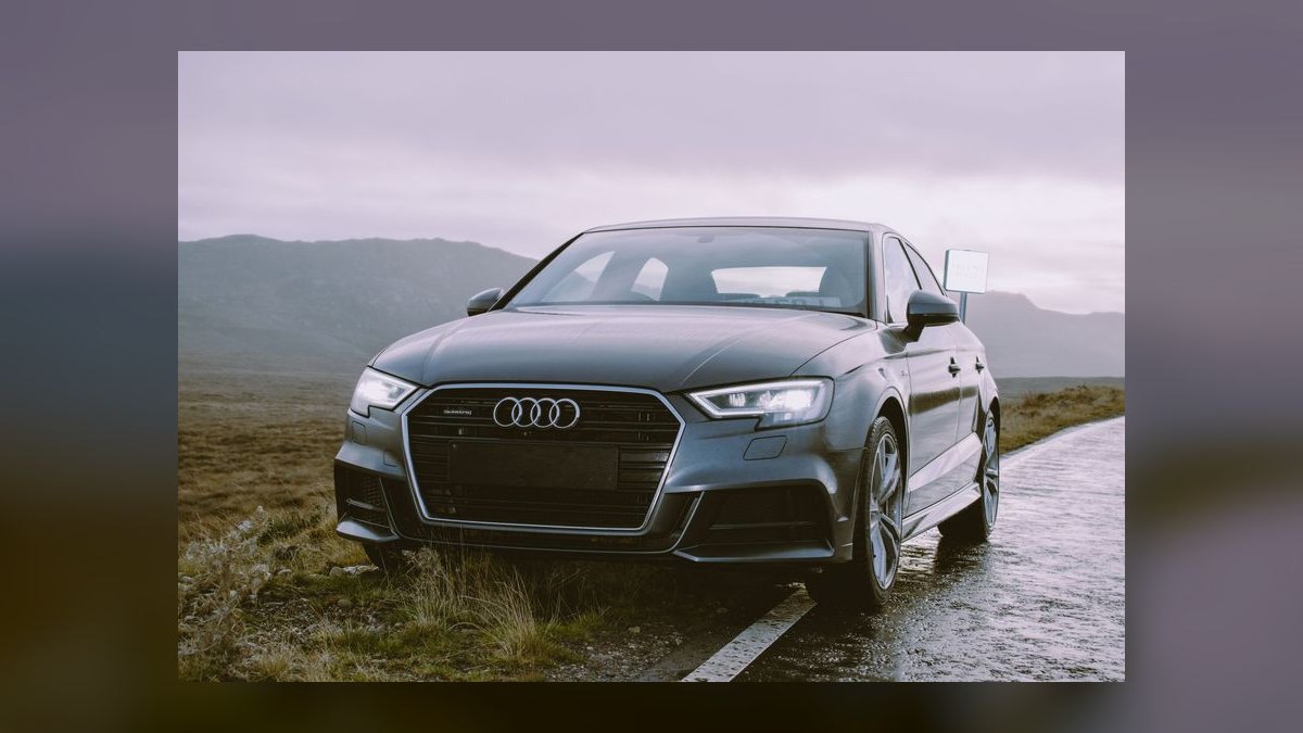 Top 10 Luxury Hybrid Sedans 2027 — Best Overall + Best Value — figure 5