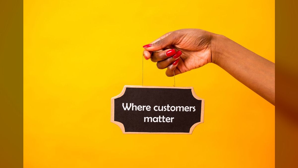 How do you reduce customer churn with RevOps strategies in 2027 — figure 1