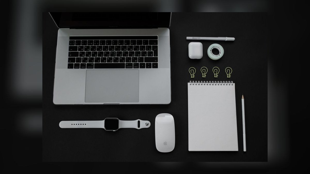 What tools are essential for a RevOps tech stack in 2027 — figure 10