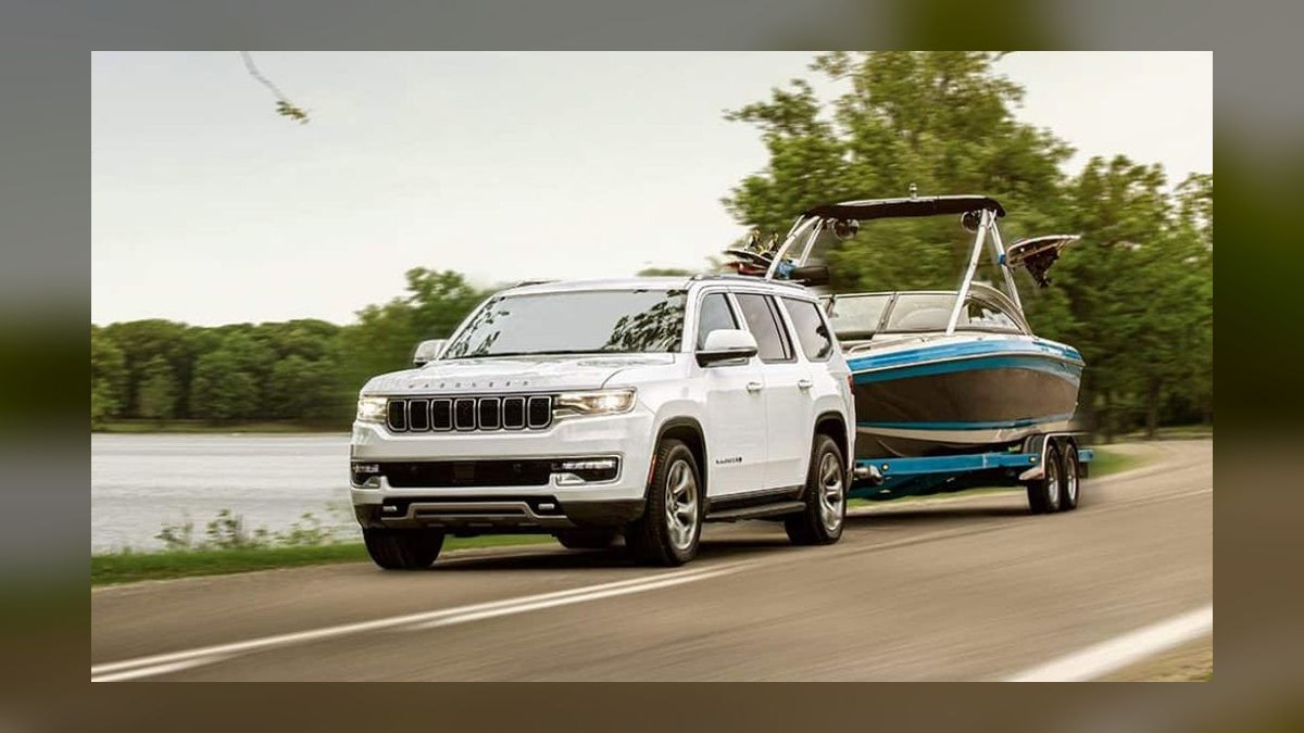 Best SUVs for Towing in 2027 (Ranked) — figure 6