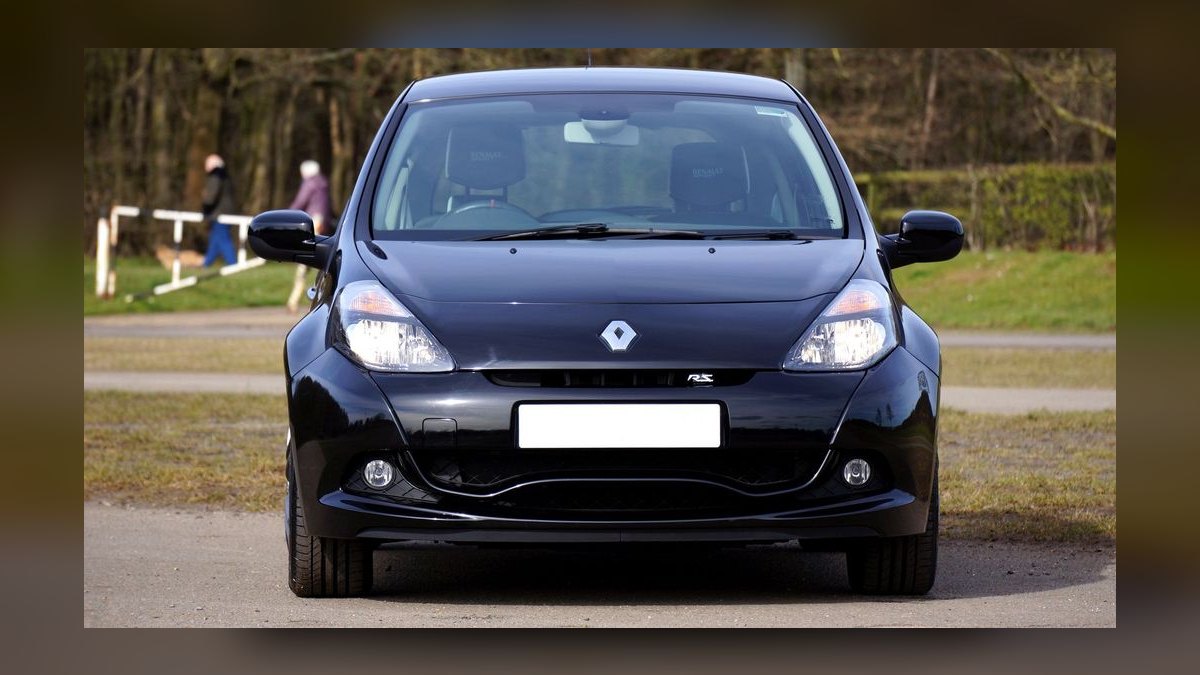 Best Hot Hatchbacks for Track Days (Ranked) in 2027 — figure 1