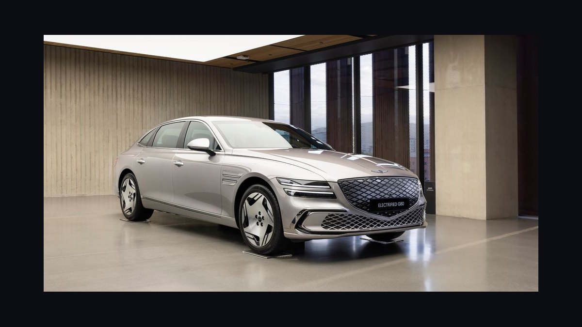 Best Electric Sedans for Cold Weather (Ranked) in 2027 — figure 10