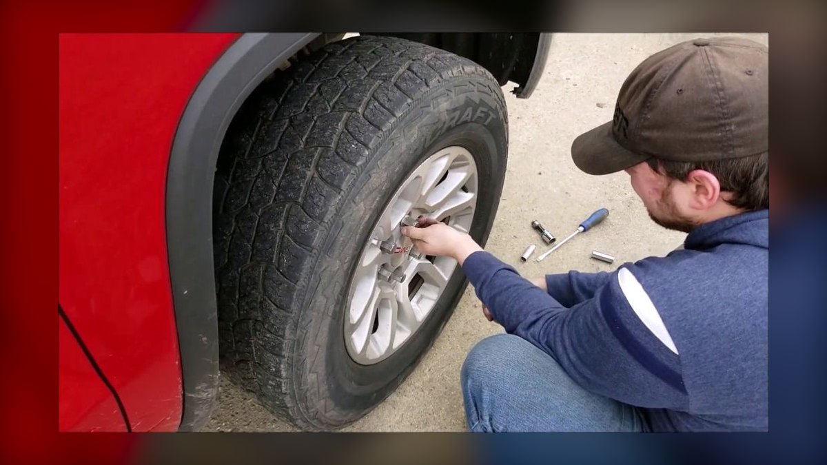 How do I install a leveling kit on a 2027 F-150 in 2027 — figure 6