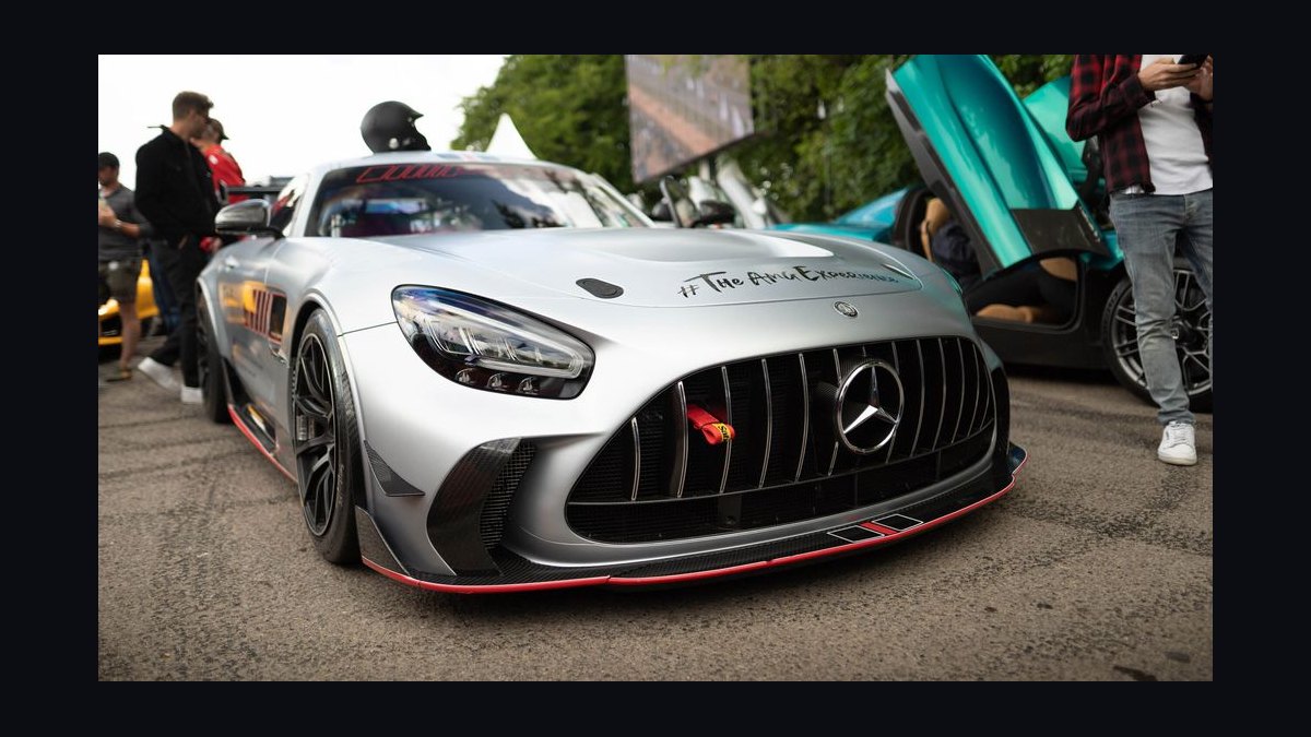 Top 10 Supercars for Track Days — Best Overall + Best Value in 2027 — figure 8