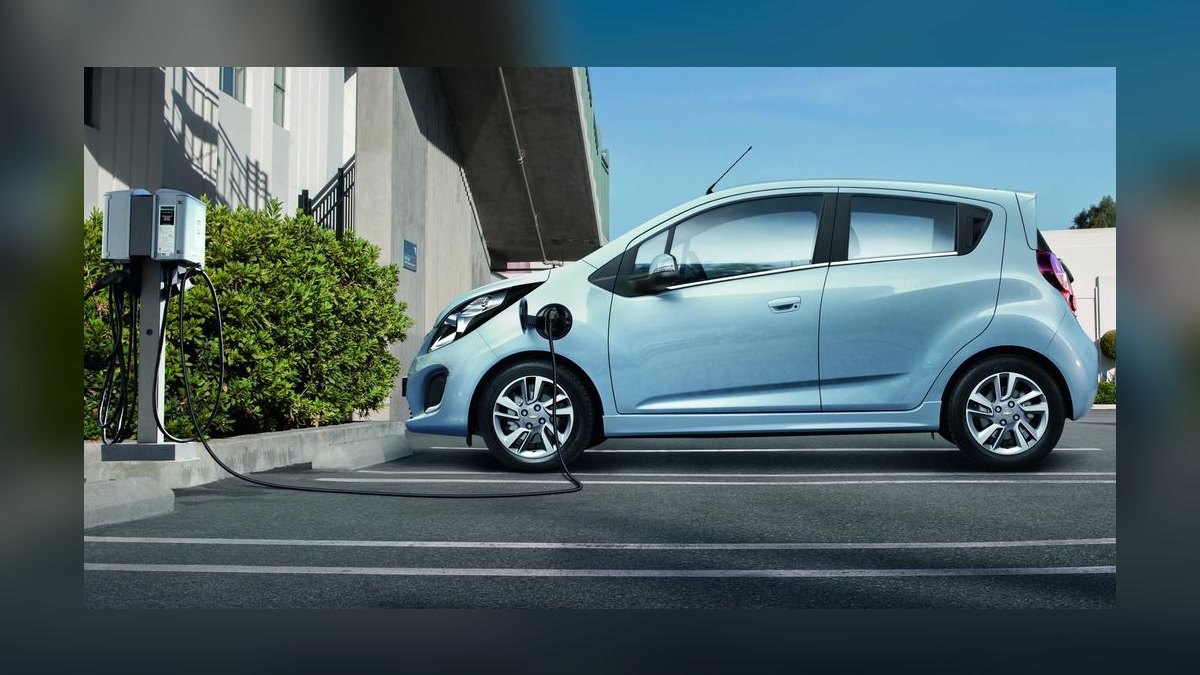 Top 10 Electric Cars 2014 — Best Overall + Best Value — figure 4