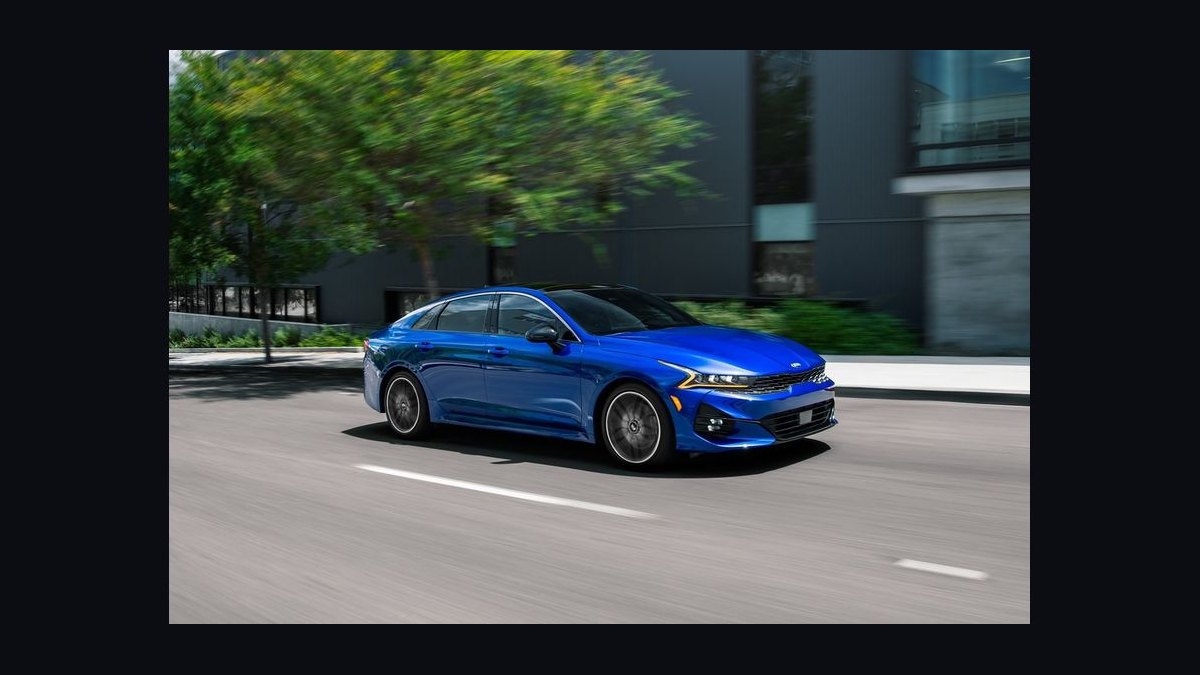 Top 10 Used Sedans Under $20,000 (Ranked) in 2027 — figure 6