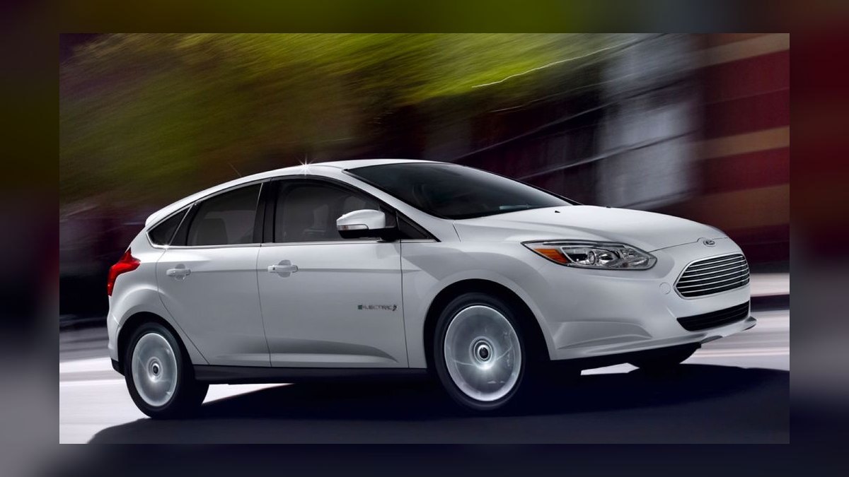 Top 10 Electric Cars 2015 — Best Overall + Best Value — figure 8
