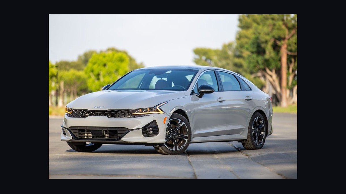Top 10 Used Sedans Under $20,000 in 2027 — figure 6