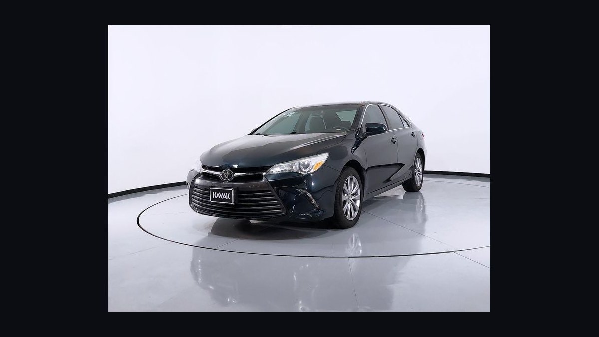 Top 10 Most Affordable Used Sedans Under $10,000 in 2026 (Ranked)