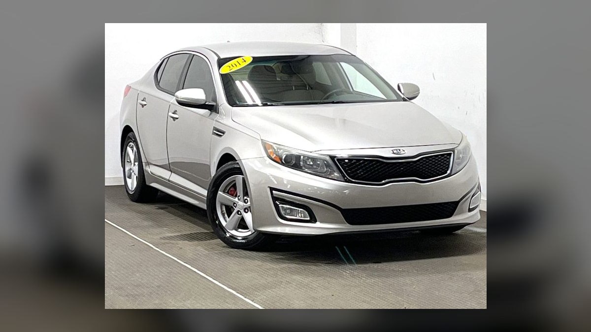 Top 10 Most Affordable Used Sedans Under $10,000 in 2023 (Ranked) — figure 7