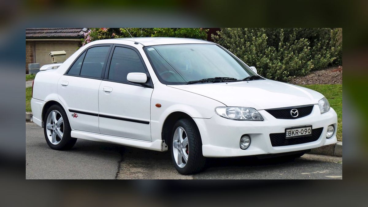 Top 10 Most Affordable Used Sedans Under $10,000 in 2002 (Ranked) — figure 3
