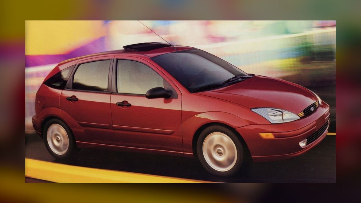 Top 10 Most Affordable Used Sedans Under $10,000 in 2001 (Ranked) — figure 4