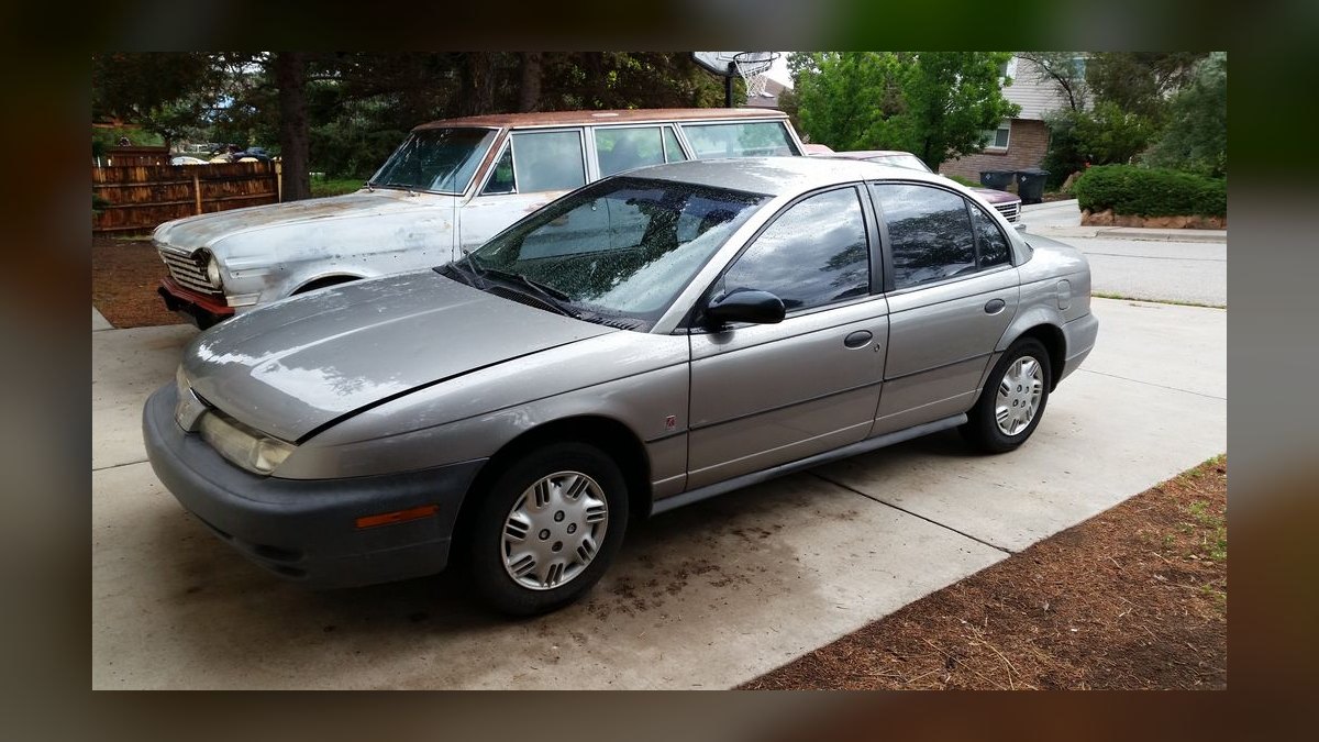 Top 10 Most Affordable Used Sedans Under $10,000 in 1998 (Ranked) — figure 10
