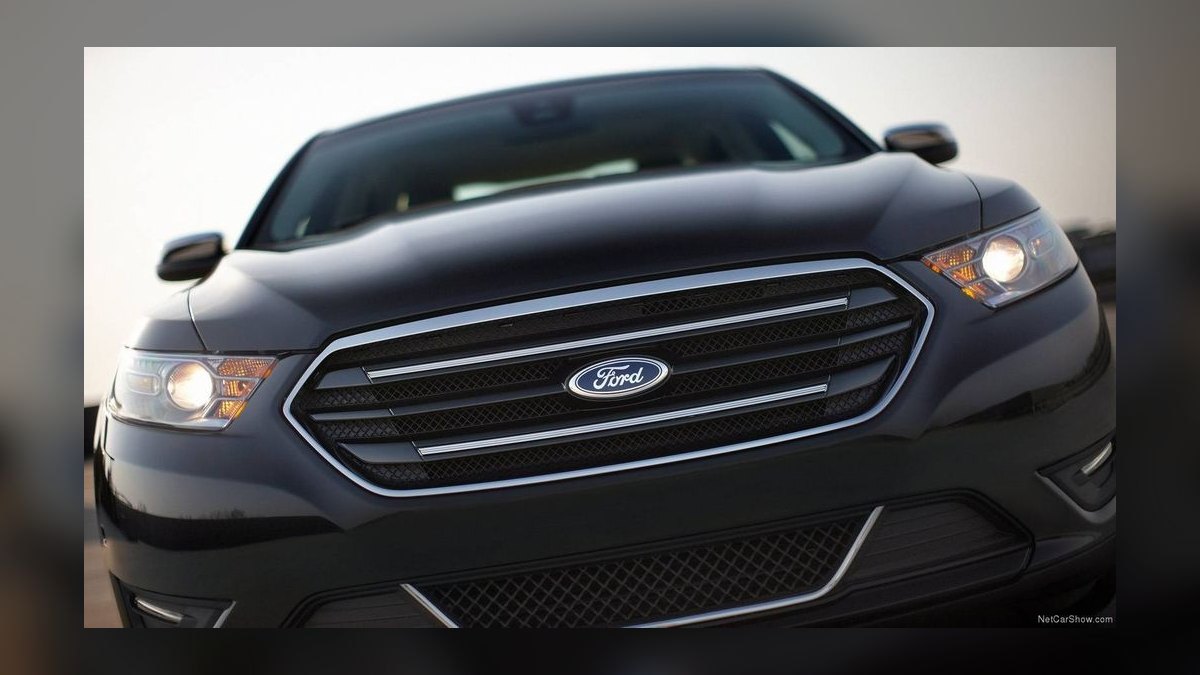 Top 10 Most Affordable Used Sedans Under $10,000 in 1998 (Ranked) — figure 3