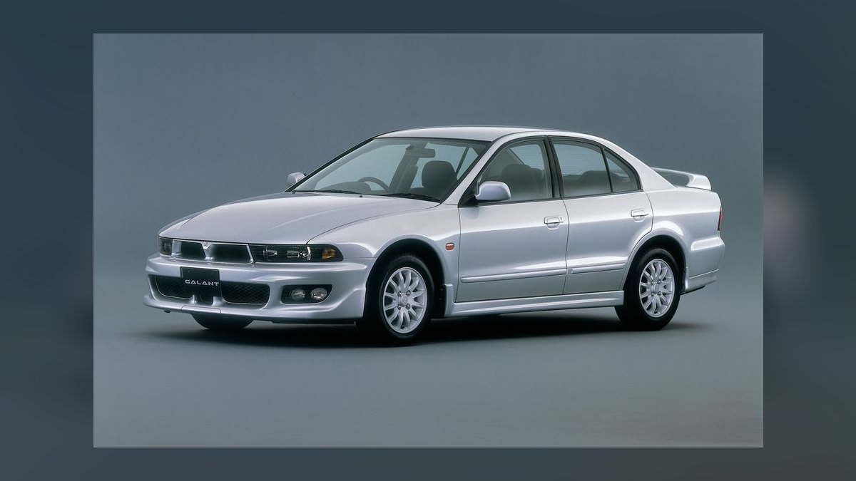 Top 10 Most Affordable Used Sedans Under $10,000 in 1998 (Ranked) — figure 7