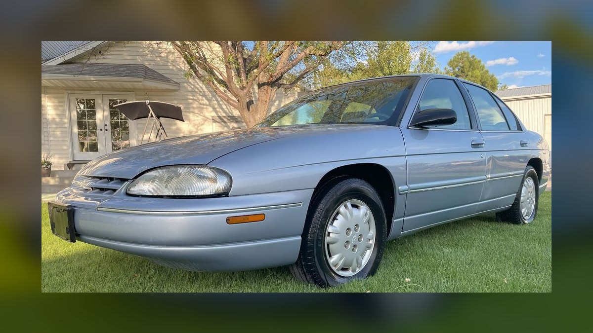 Top 10 Most Affordable Used Sedans Under $10,000 in 1997 (Ranked) — figure 5