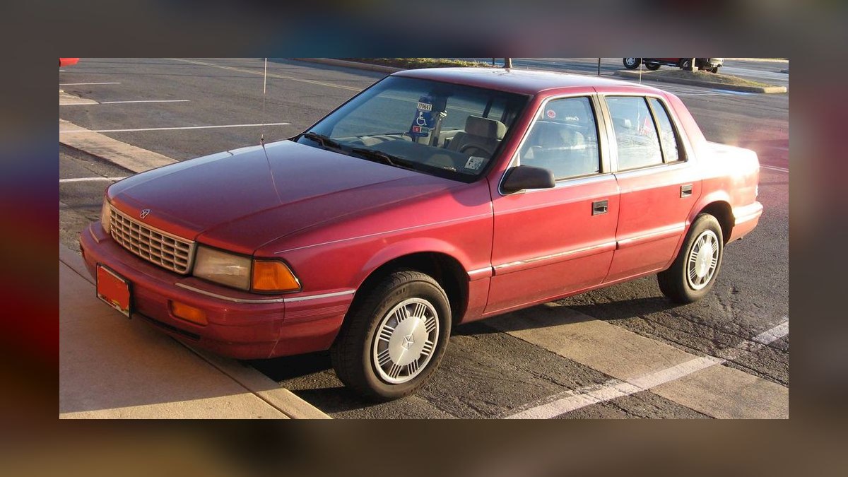 Top 10 Most Affordable Used Sedans Under $10,000 in 1995 (Ranked) — figure 8