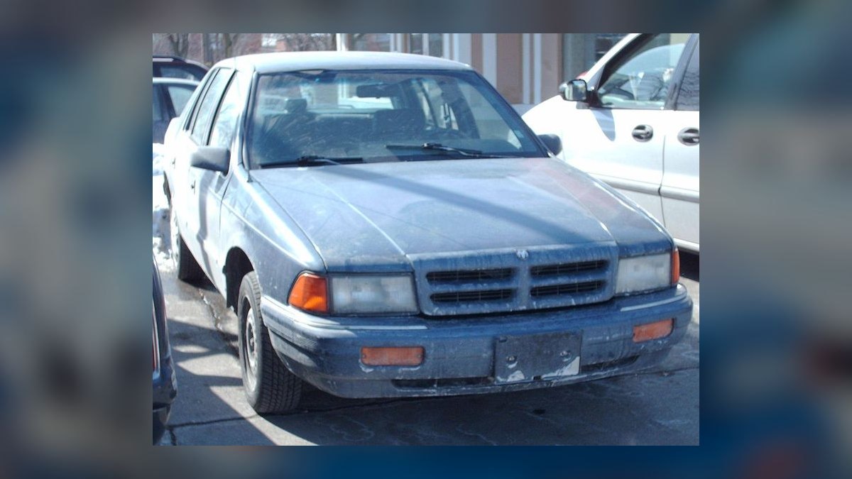 Top 10 Most Affordable Used Sedans Under $10,000 in 1993 (Ranked) — figure 7