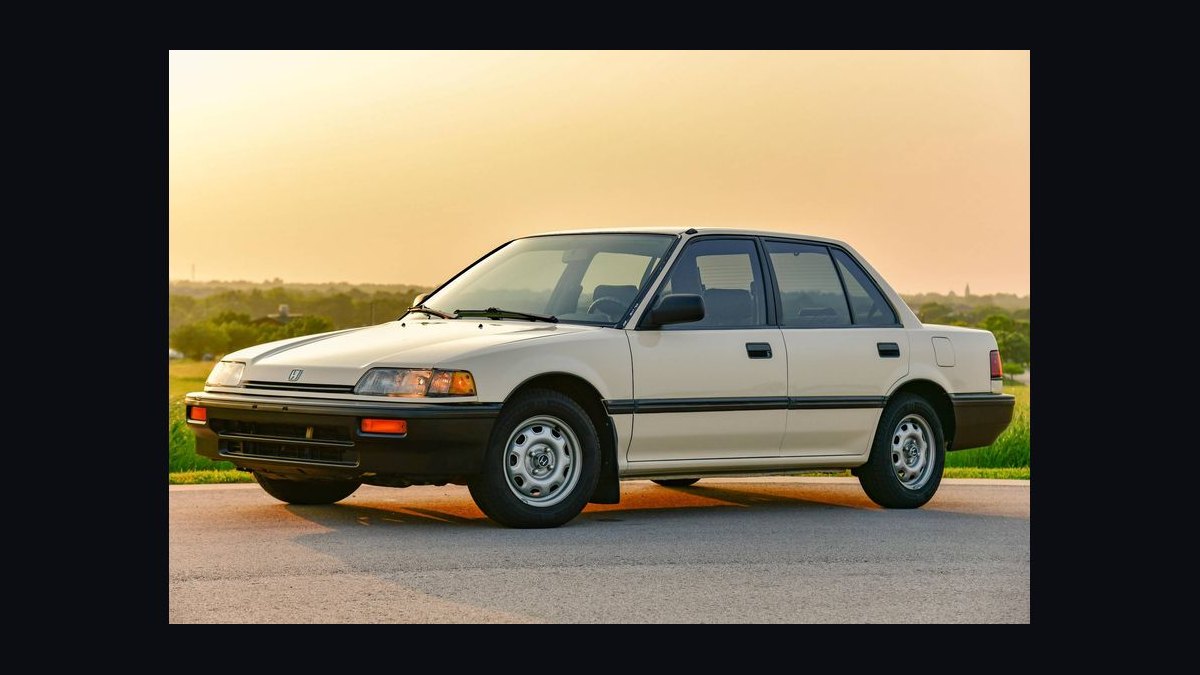 Top 10 Most Affordable Used Sedans Under $10,000 in 1989 (Ranked)