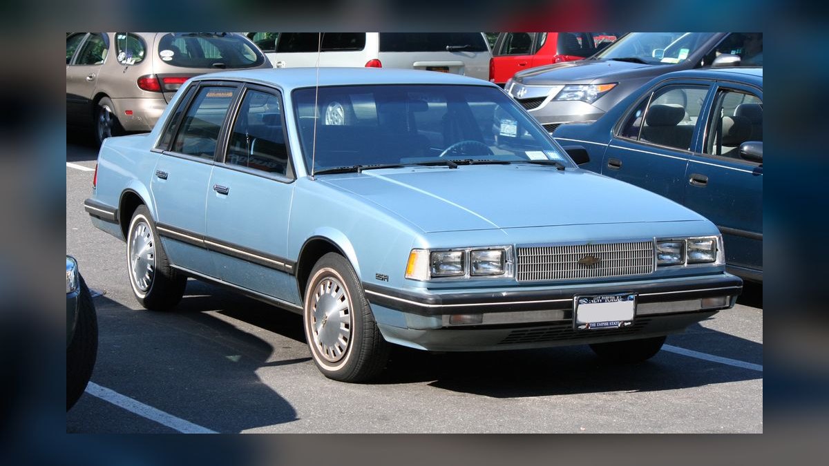 Top 10 Most Affordable Used Sedans Under $10,000 in 1987 (Ranked) — figure 4