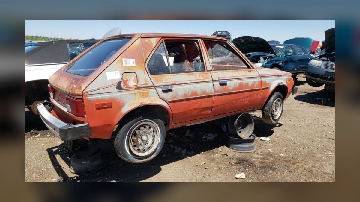 Top 10 Most Affordable Used Sedans Under $10,000 in 1982 (Ranked) — figure 5