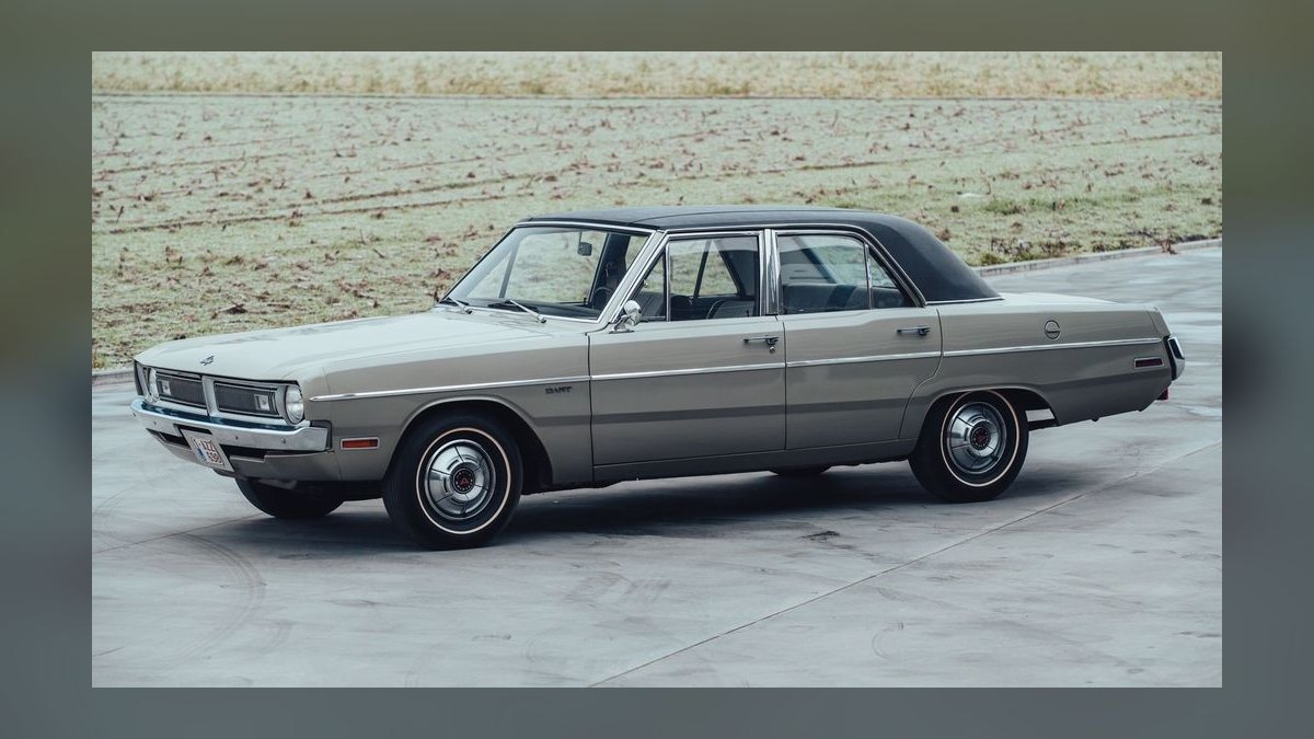 Top 10 Most Affordable Used Sedans Under $10,000 in 1977 (Ranked) — figure 2