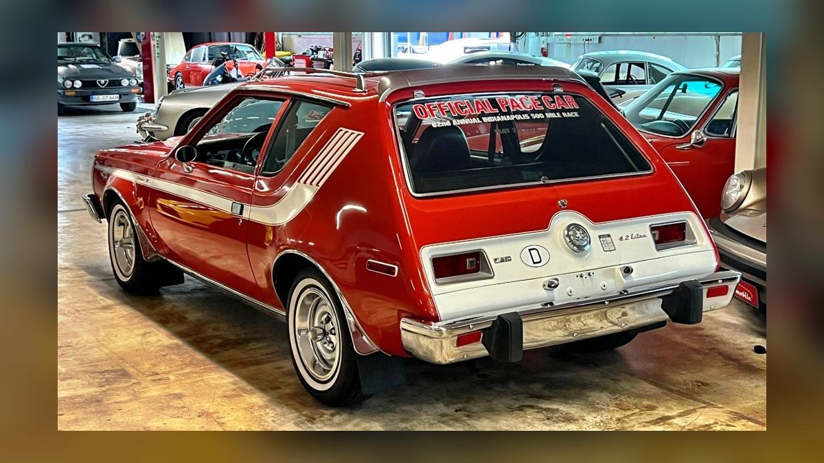 Top 10 Most Affordable Used Sedans Under $10,000 in 1975 (Ranked) — figure 10