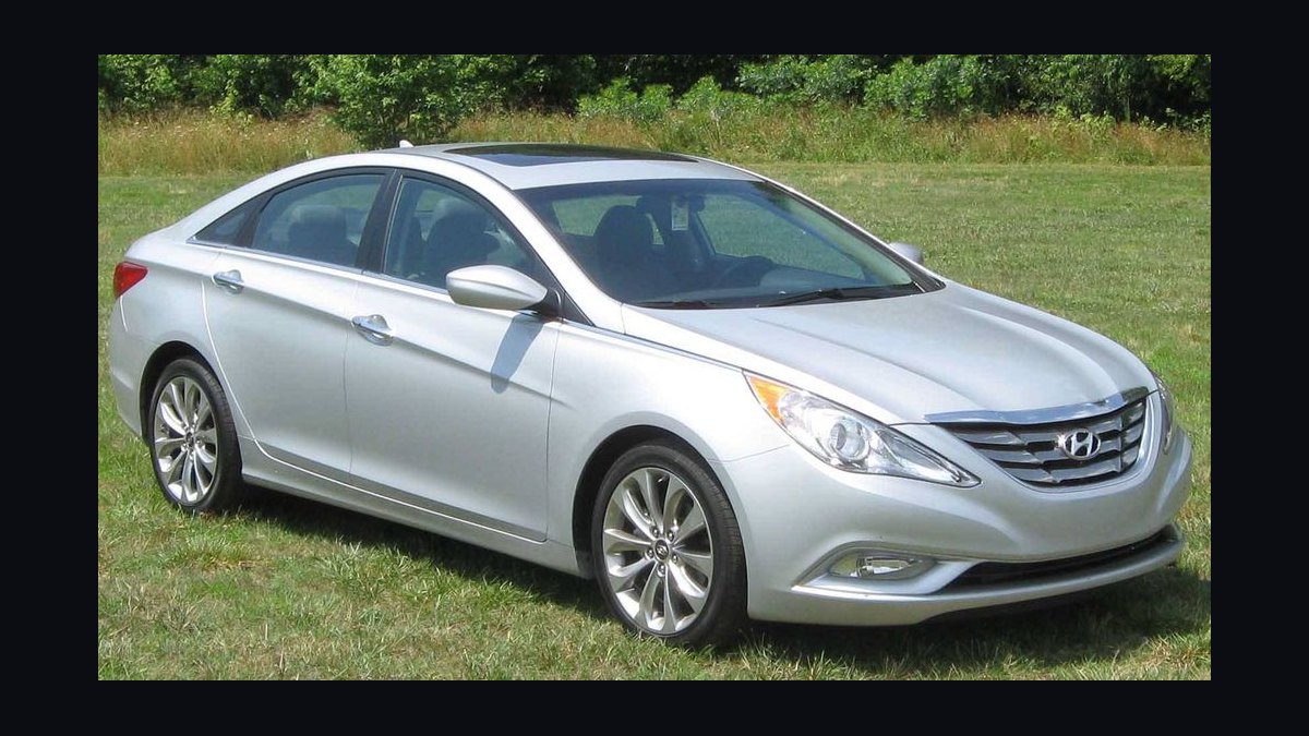 Top 10 Most Affordable Used Sedans Under $10,000 in 1969 (Ranked) — figure 6