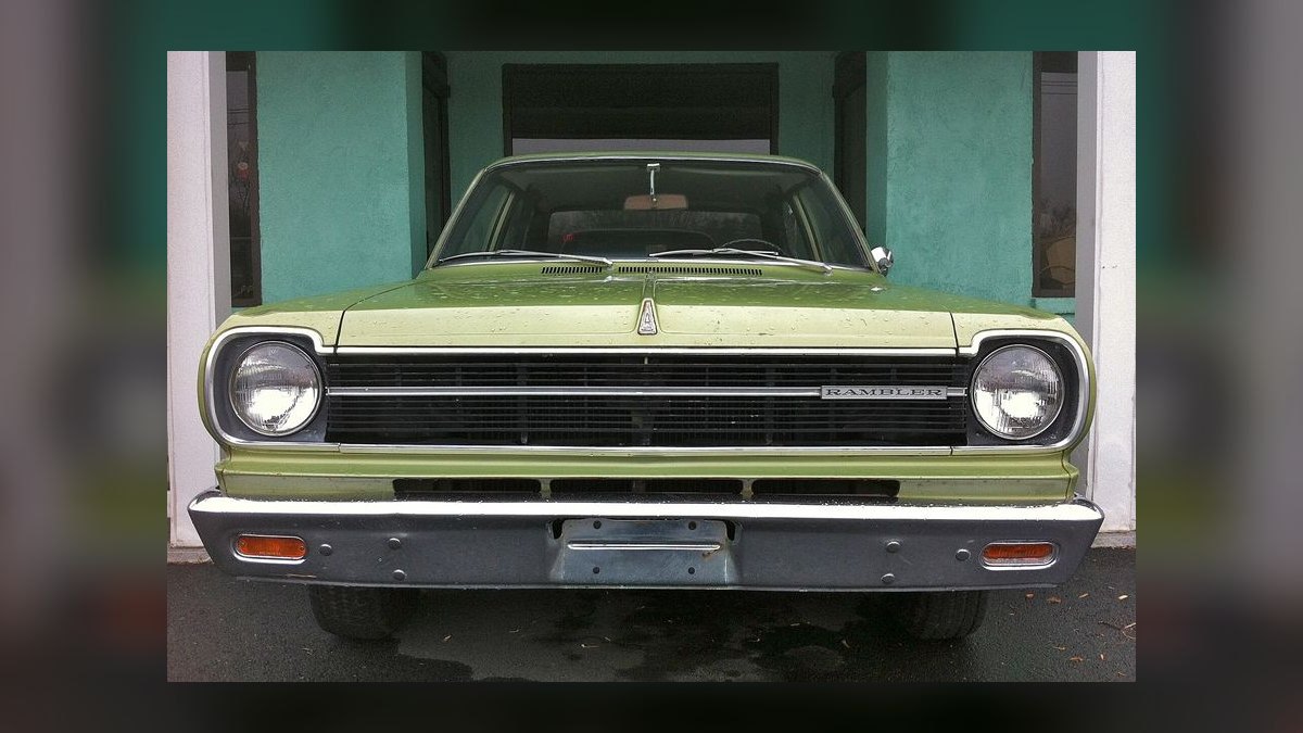 Top 10 Most Affordable Used Sedans Under $10,000 in 1968 (Ranked) — figure 4
