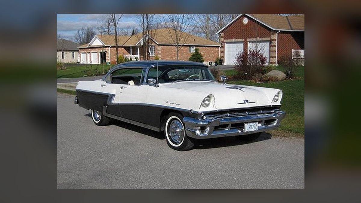 Top 10 Most Affordable Used Sedans Under $10,000 in 1960 (Ranked) — figure 10