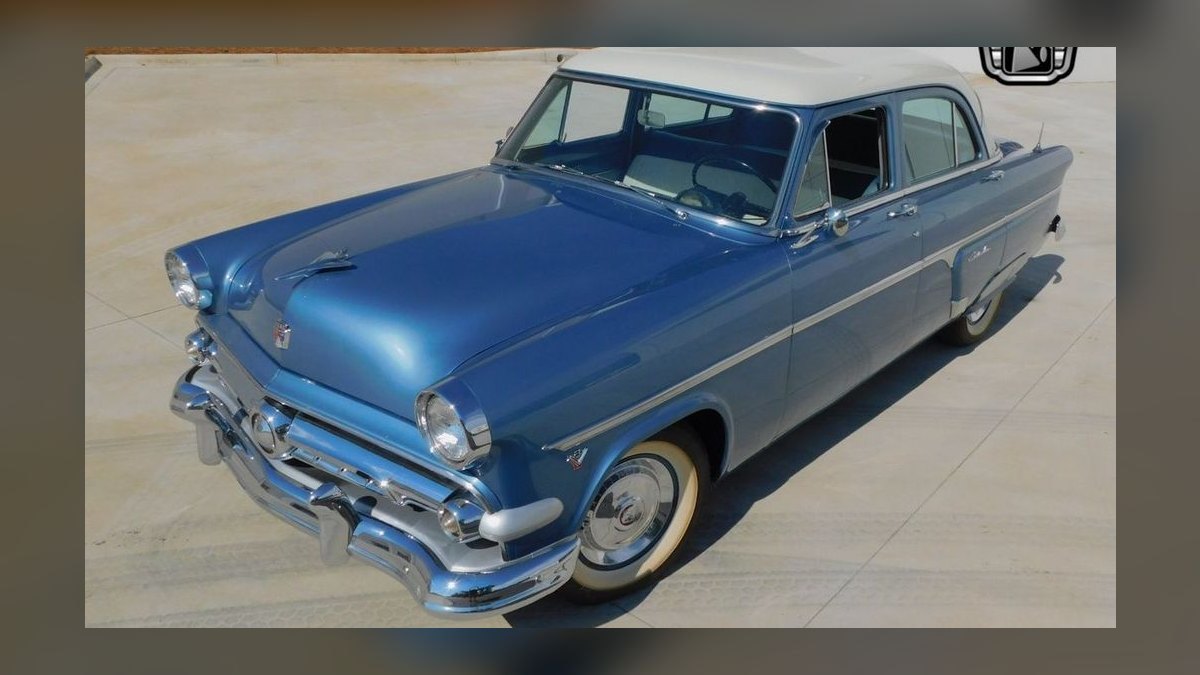 Top 10 Most Affordable Used Sedans Under $10,000 in 1960 (Ranked) — figure 6
