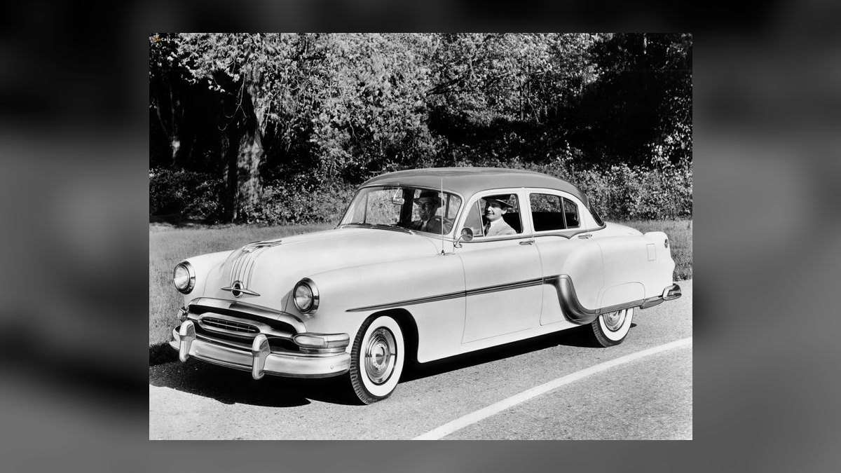 Top 10 Most Affordable Used Sedans Under $10,000 in 1960 (Ranked) — figure 8