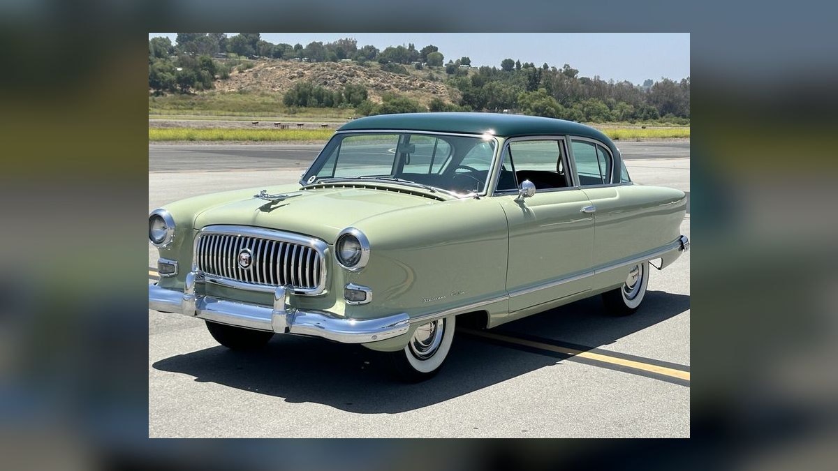 Top 10 Most Affordable Used Sedans Under $10,000 in 1955 (Ranked) — figure 5