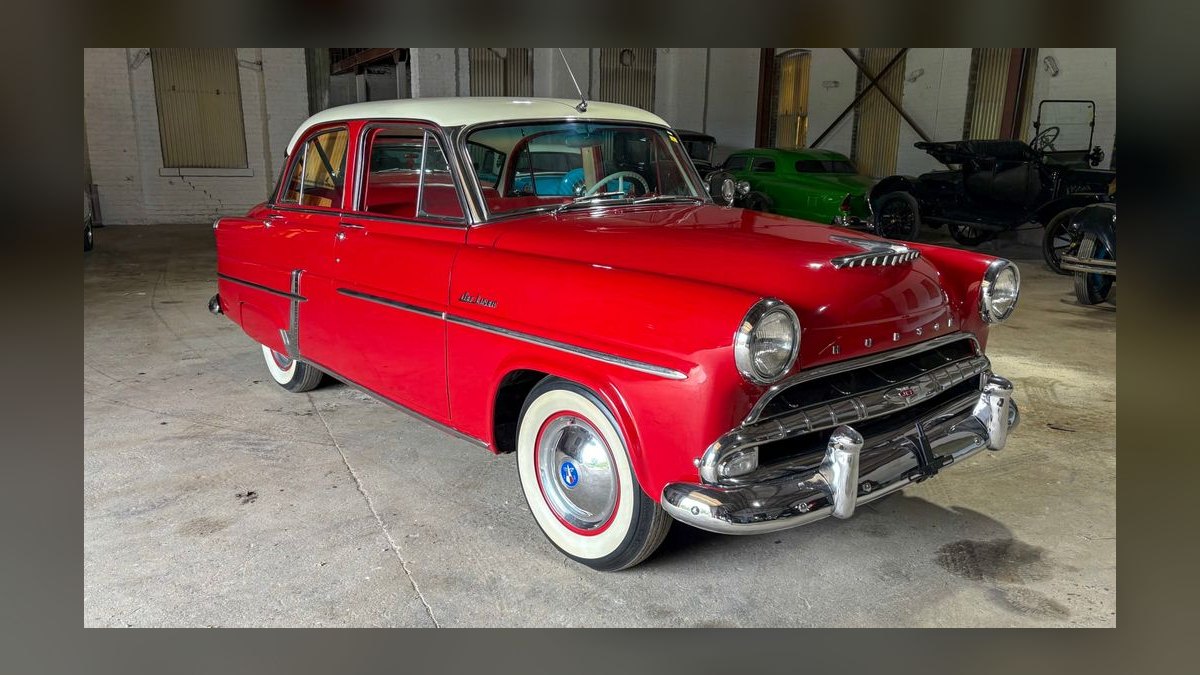 Top 10 Most Affordable Used Sedans Under $10,000 in 1954 (Ranked) — figure 6