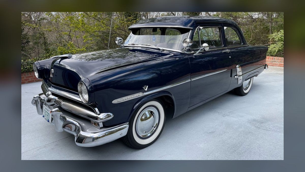 Top 10 Most Affordable Used Sedans Under $10,000 in 1953 (Ranked) — figure 2