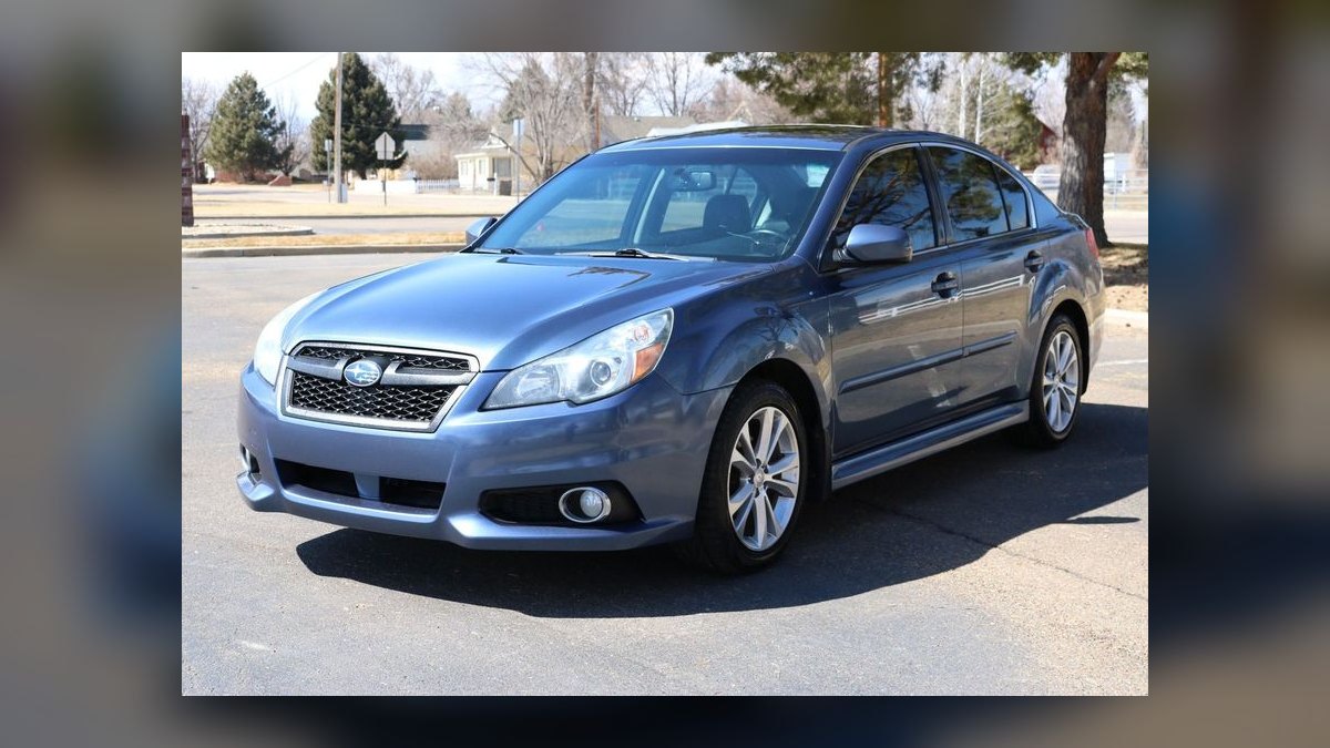 Top 10 Most Affordable Used Sedans Under $10,000 in 2022 (Ranked) — figure 9