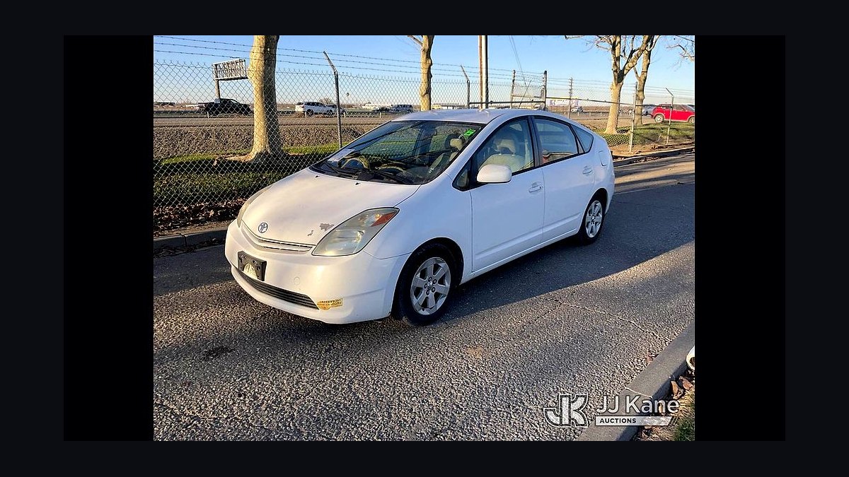 Top 10 Most Fuel-Efficient Used Hatchbacks Under $10,000 in 2027 — figure 1