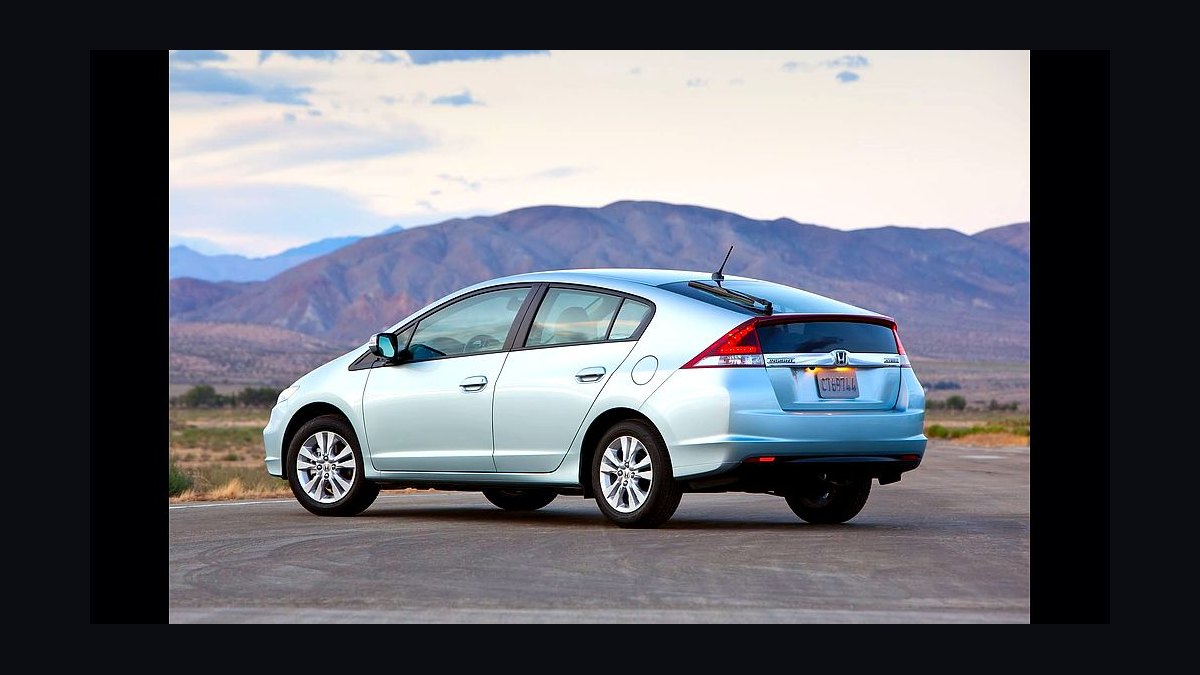 Top 10 Most Fuel-Efficient Used Hatchbacks Under $10,000 in 2027 — figure 3