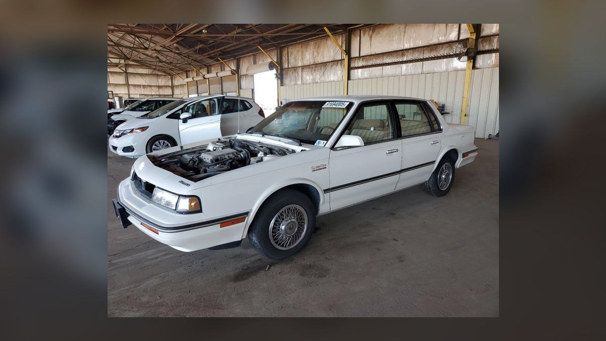 Top 10 Most Affordable Used Sedans Under $10,000 in 1991 (Ranked) — figure 6