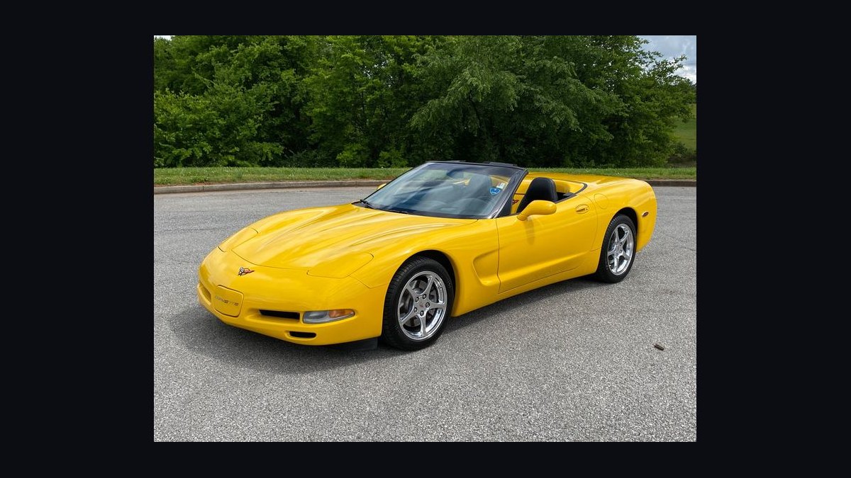 Best High-Mileage Supercars Under $40,000 (Ranked) in 2027