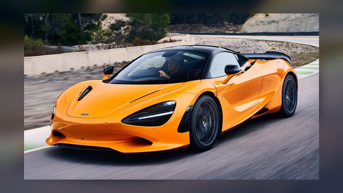 How much does a McLaren 750S cost to run for a year, including insurance, servicing and tyres — figure 2