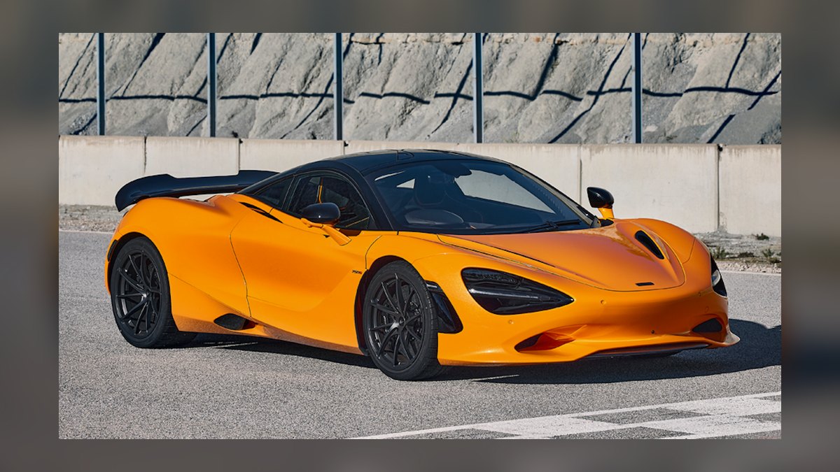 What does a McLaren 750S depreciate in its first three years — figure 2