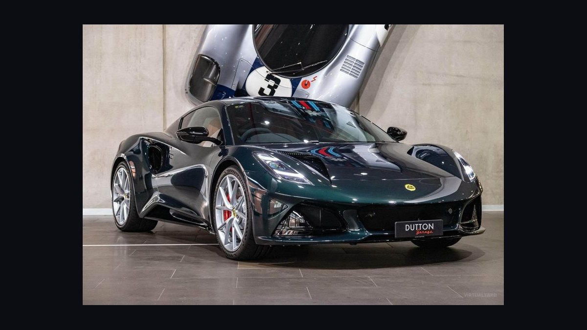 Top 10 Manual-Transmission Supercars Still in Production in 2027 — figure 6