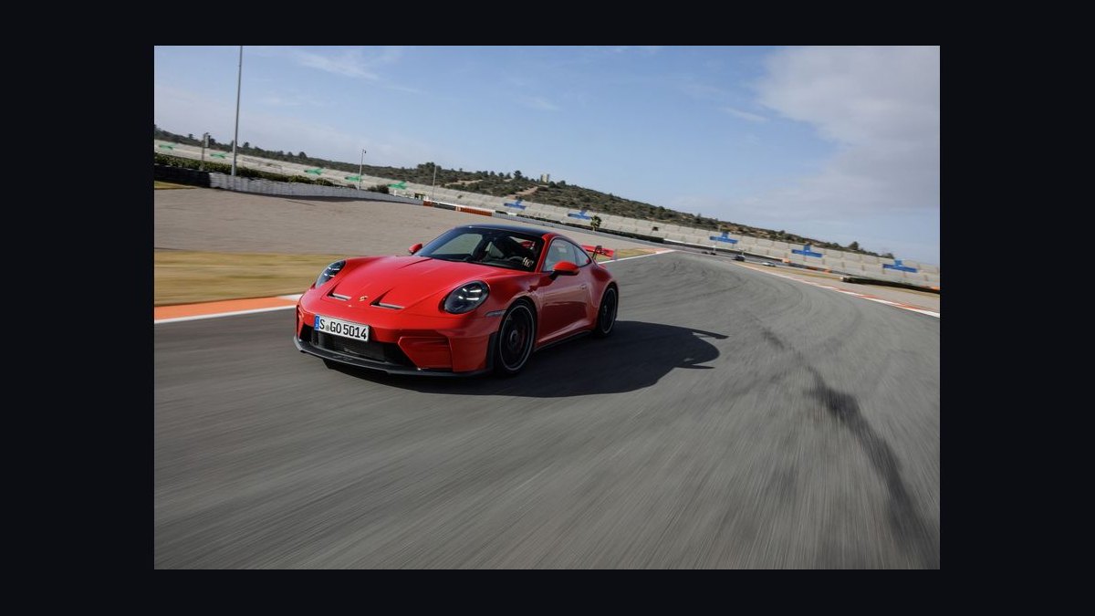 Top 10 Manual-Transmission Supercars Still in Production in 2027