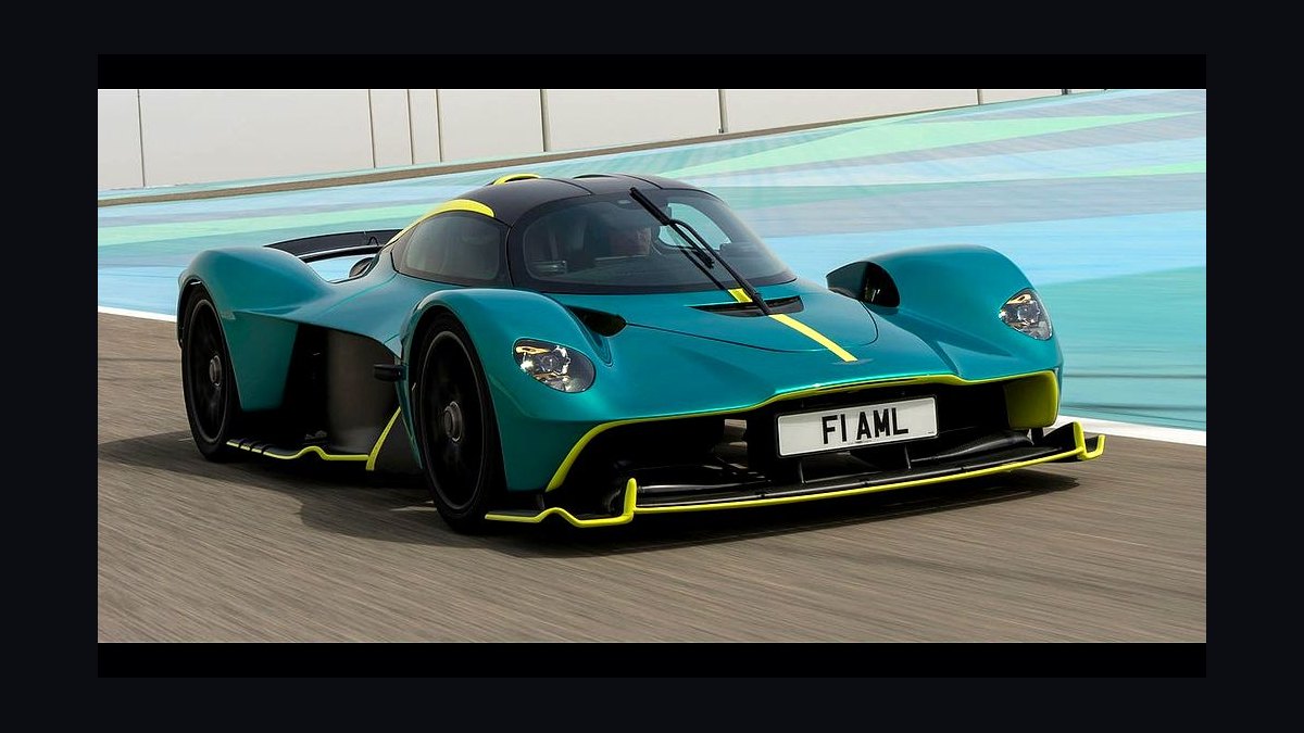 Top 10 Supercars Over $500,000 in 2027 — figure 5
