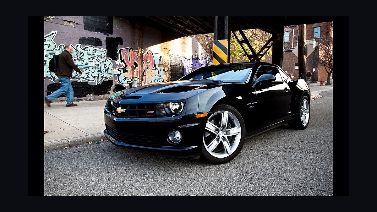 Top 10 Muscle Cars 2012 — Best Overall + Best Value — figure 3