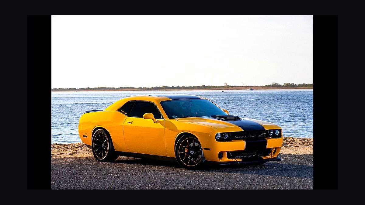 Top 10 Muscle Cars 2010 — Best Overall + Best Value — figure 4