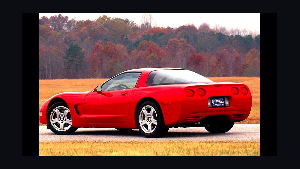 Top 10 Muscle Cars 1998 — Best Overall + Best Value — figure 4