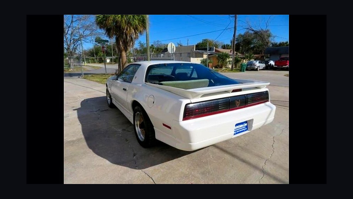Top 10 Muscle Cars 1990 — Best Overall + Best Value — figure 4
